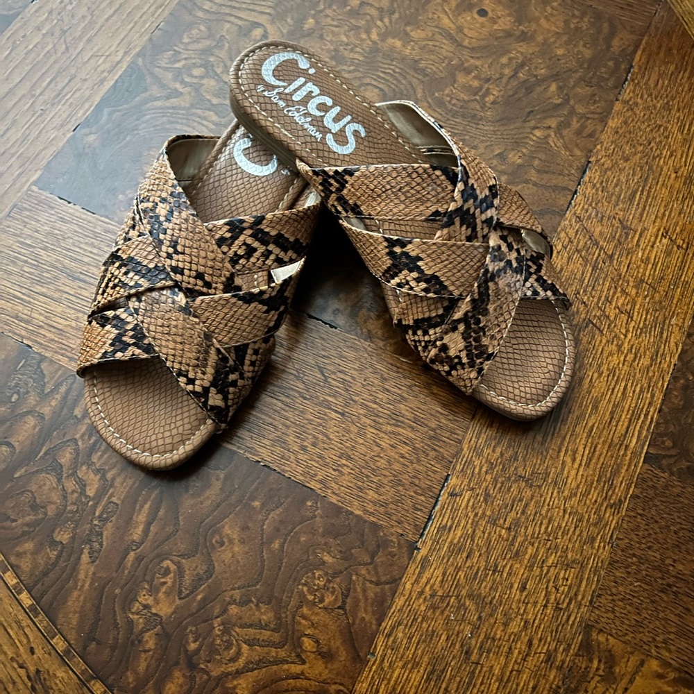 Flats by Sam Edelman